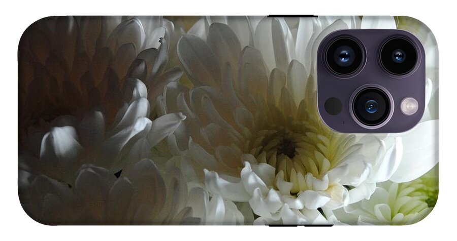 White Chrysanthemum Bouquet - Phone Case