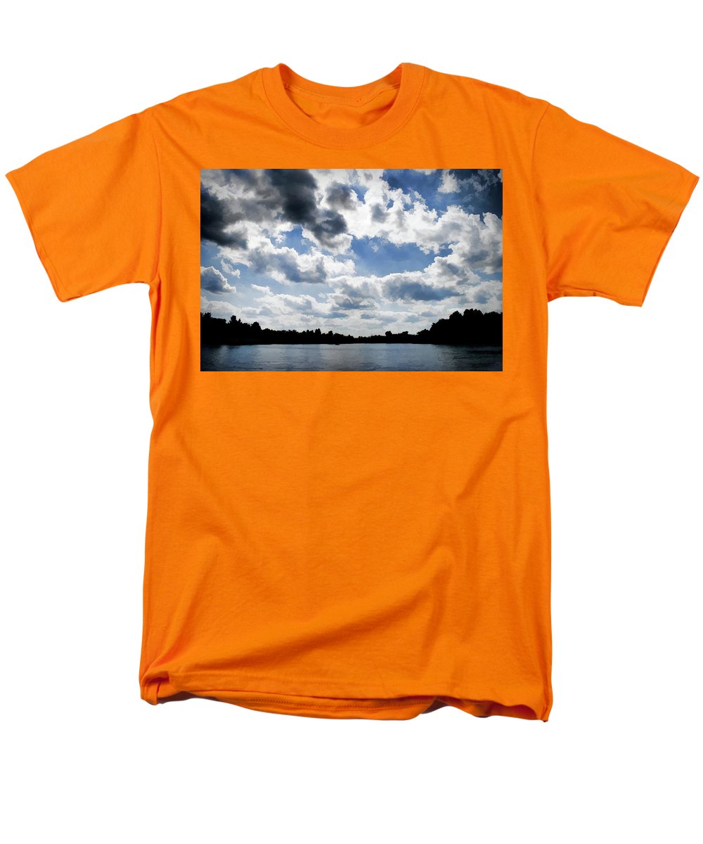 Wisconsin Lake Landscape - Men's T-Shirt (Regular Fit)