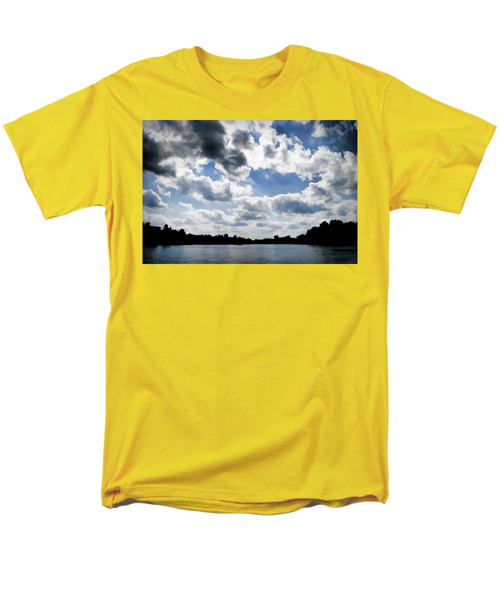 Wisconsin Lake Landscape - Men's T-Shirt (Regular Fit)