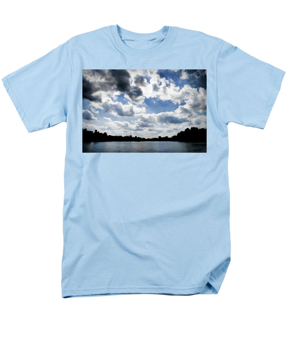 Wisconsin Lake Landscape - Men's T-Shirt (Regular Fit)