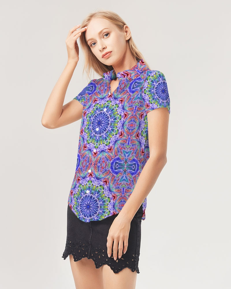 Blue Red Kaleidoscope Women's All-Over Print Short Sleeve Button Up