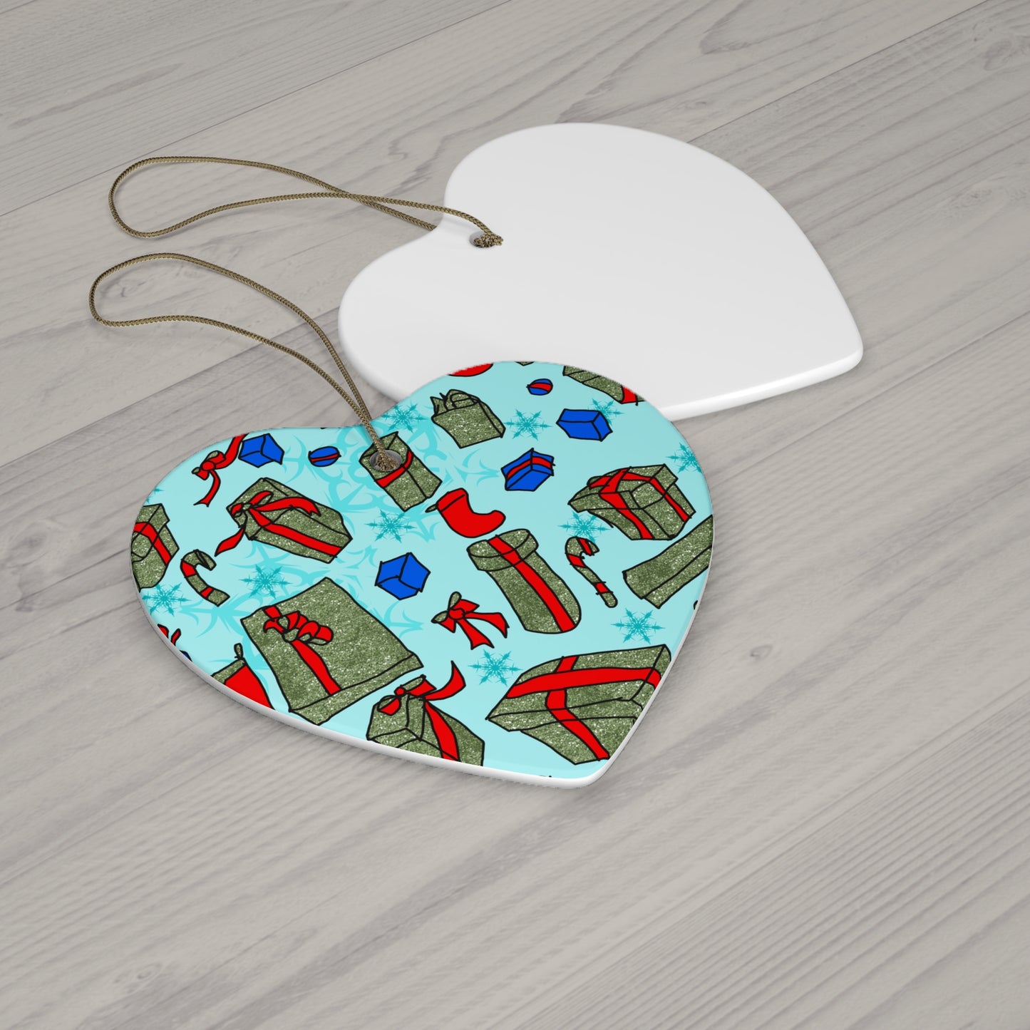 Christmas Gift Pattern Ceramic Ornament — Star Shape Holiday Tree Decoration