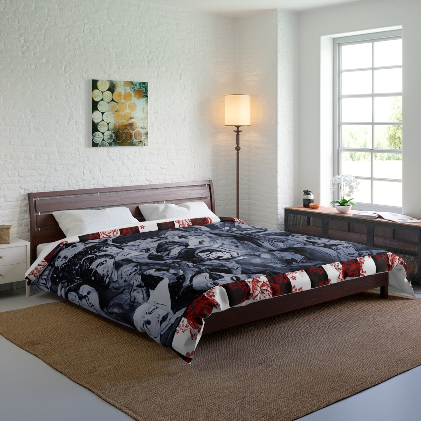 Silents With Striped Roses Comforter