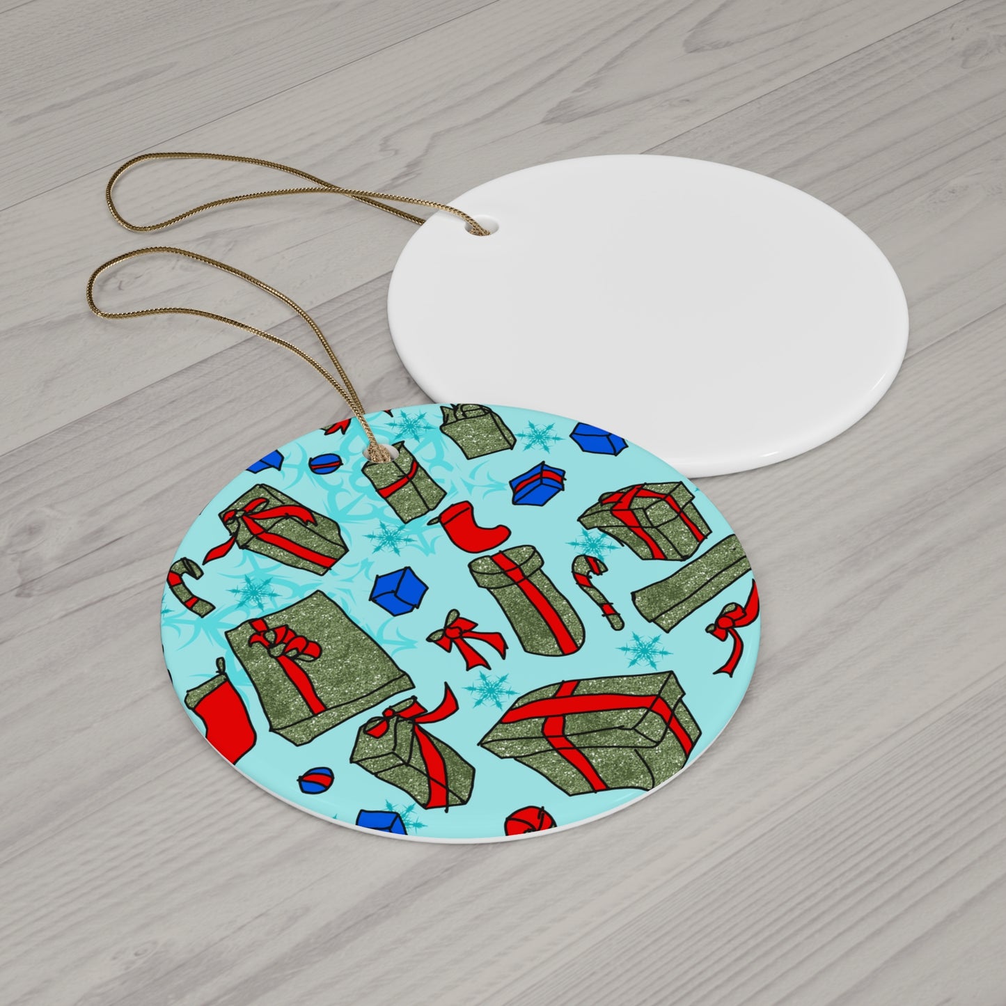 Christmas Gift Pattern Ceramic Ornament — Star Shape Holiday Tree Decoration