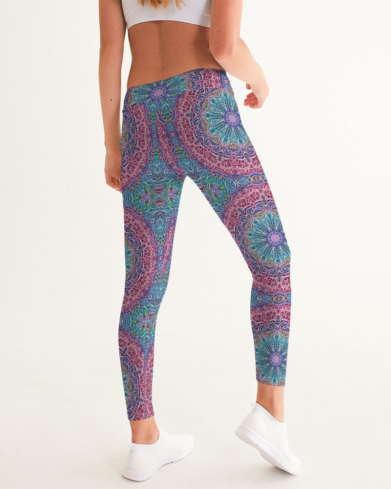 Blue Red Snowflake Kaleidoscope Women's All-Over Print Yoga Pants