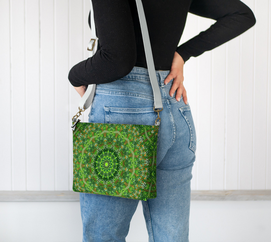 Green Celtic Circle Vegan Crossbody Purse