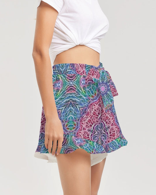 Blue Red Snowflake Kaleidoscope Women's All-Over Print Ruffle Shorts
