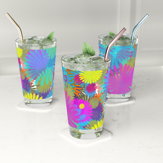 Daisy Festival Pint Glass, 16oz