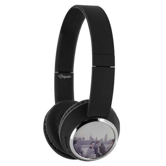 Europe_1967_No_3_Beebop_Headphones_View_01_Mockup.png