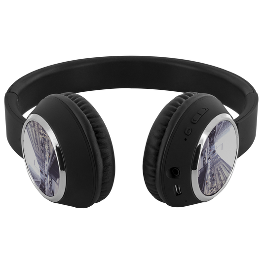 Europe_Trip_1967_No_5_Beebop_Headphones_View_03_Mockup.png