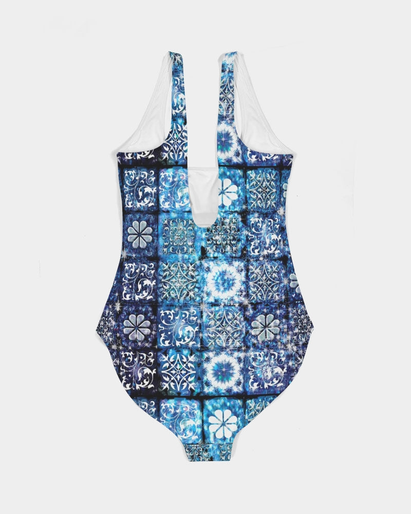 Blue Ice Crystals Motif Women's All-Over Print One-Piece Swimsuit