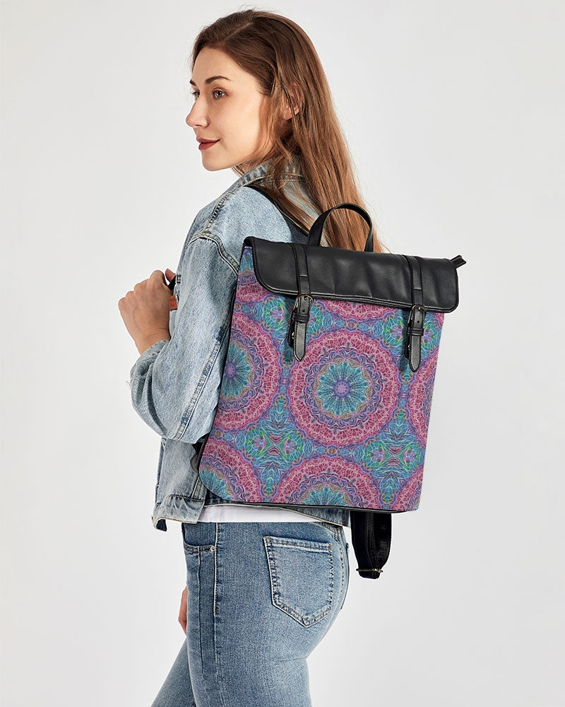 Blue Red Snowflake Kaleidoscope Casual Flap Backpack