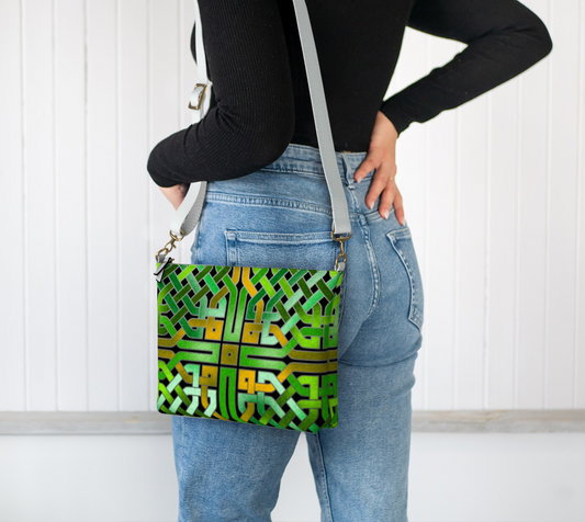 Green Celtic Knot Vegan Crossbody Purse