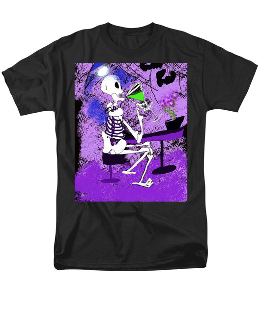 Skeleton Sipping Margarita - Men's T-Shirt  (Regular Fit)