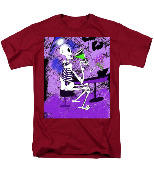 Skeleton Sipping Margarita - Men's T-Shirt  (Regular Fit)