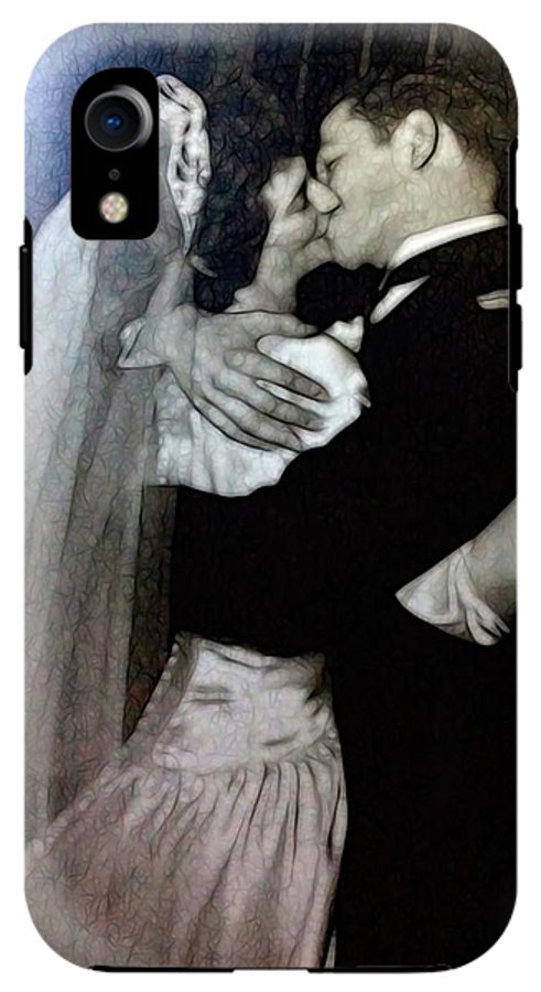 1940s Wedding Kiss - Phone Case