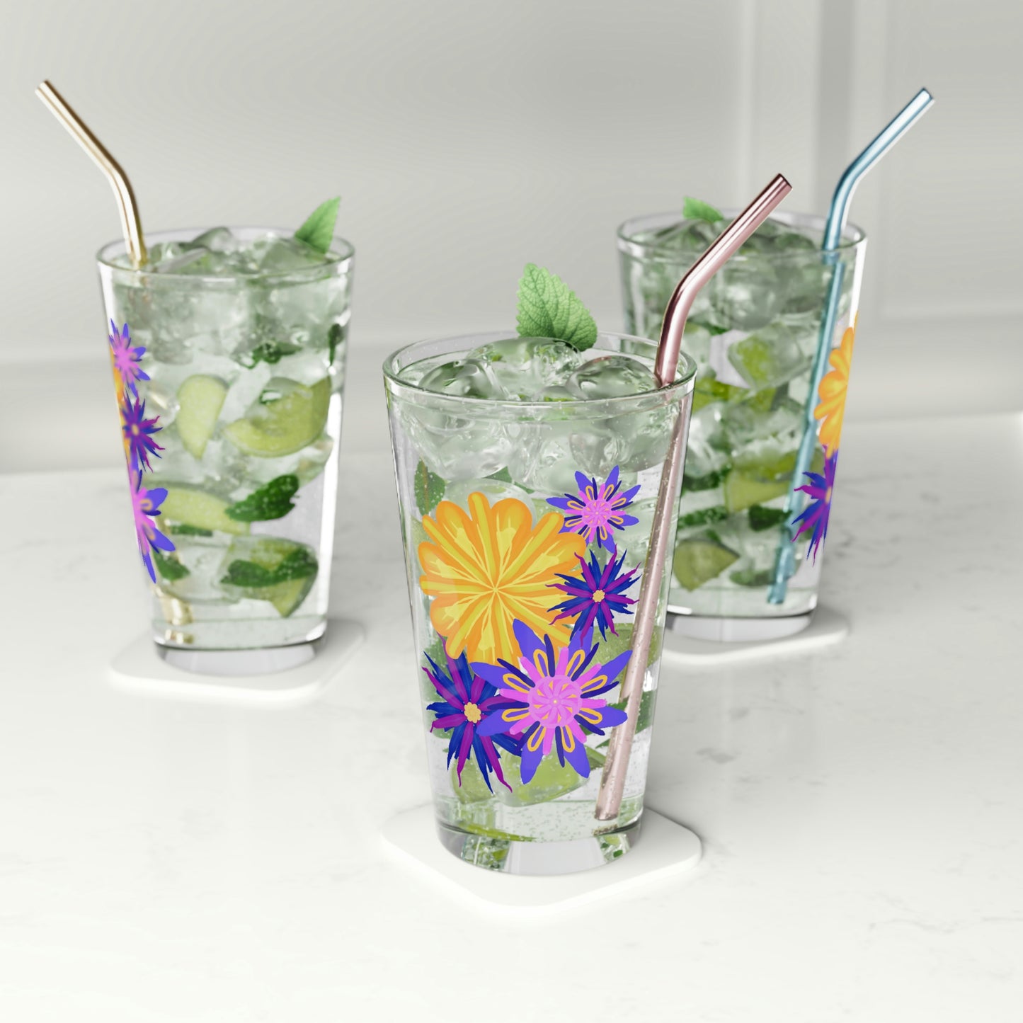 Fanciful Flowers 2 Pint Glass, 16oz
