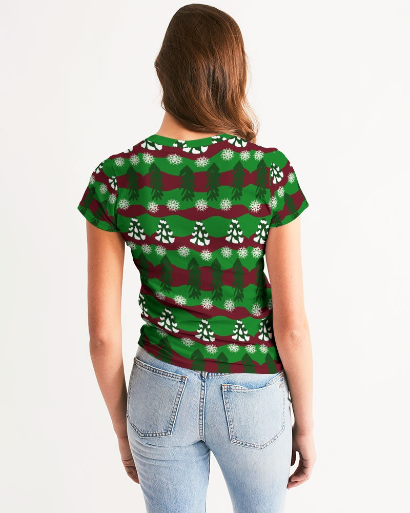 Snowy Evergreen Pattern Women's Tee