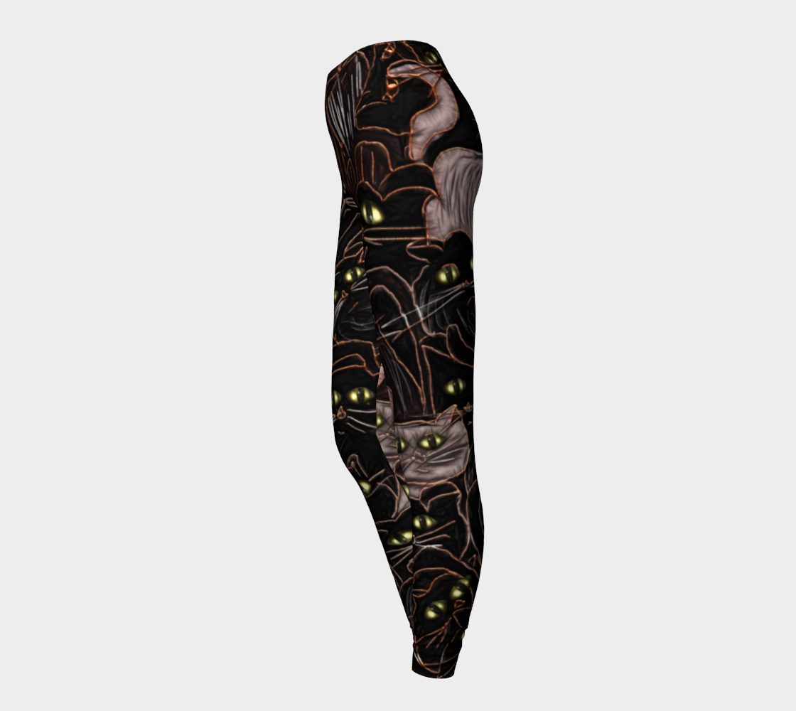 Black Cats Yellow Eyes Leggings