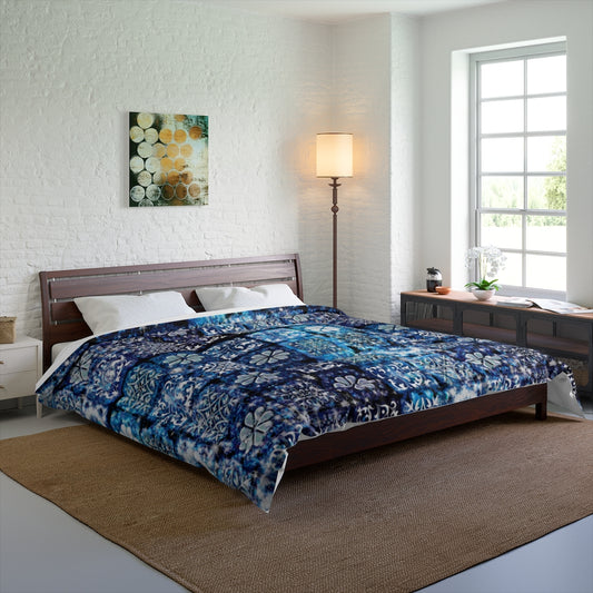 Blue Ice Crystals Comforter