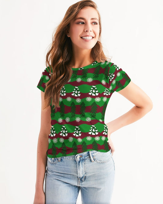 Snowy Evergreen Pattern Women's Tee