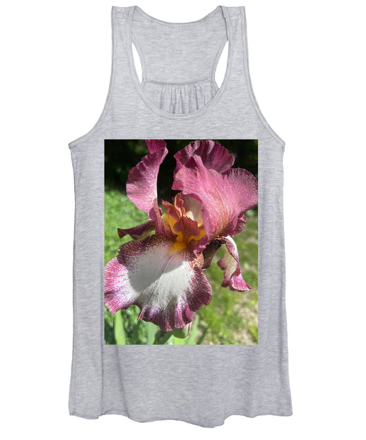 Burgundy iris - Women's Tank Top