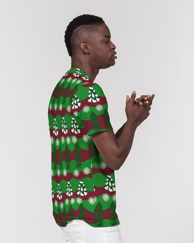 Snowy Evergreen Pattern Men's Everyday Pocket Tee
