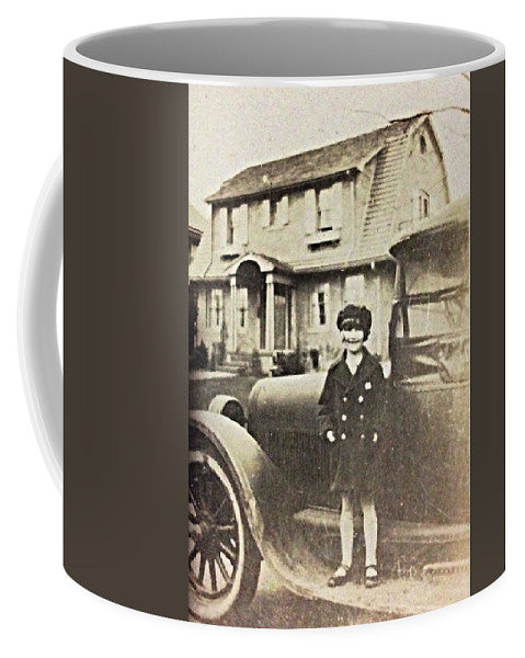Little 1920s Girl With Car - Mug