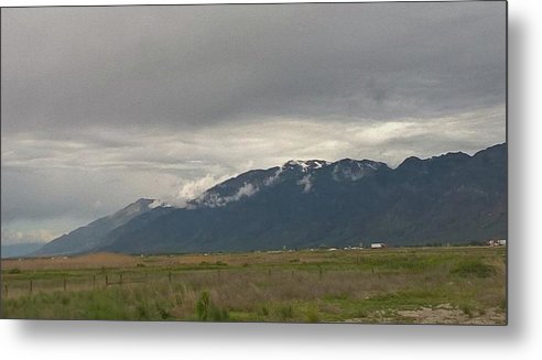 Mountain Field - Metal Print