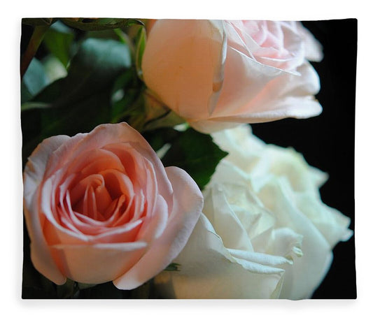 Pink and White Roses Bouquet - Blanket