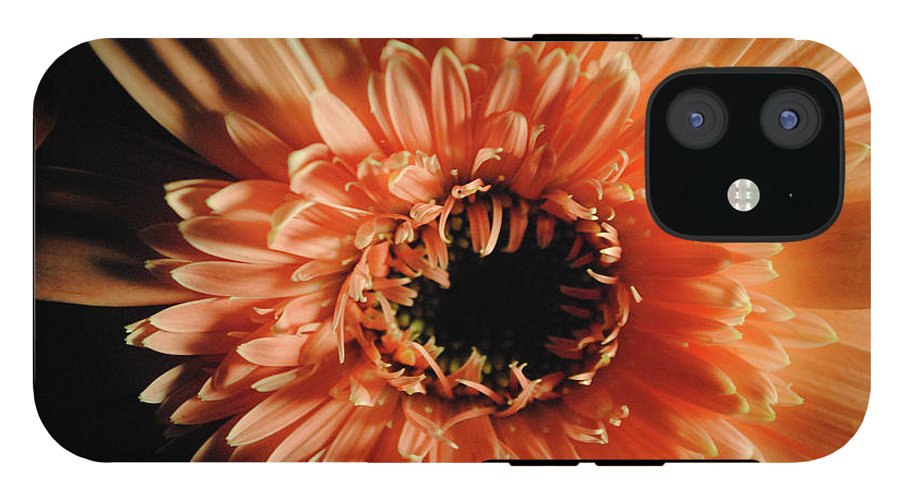 Raw Flowers 9 - Phone Case