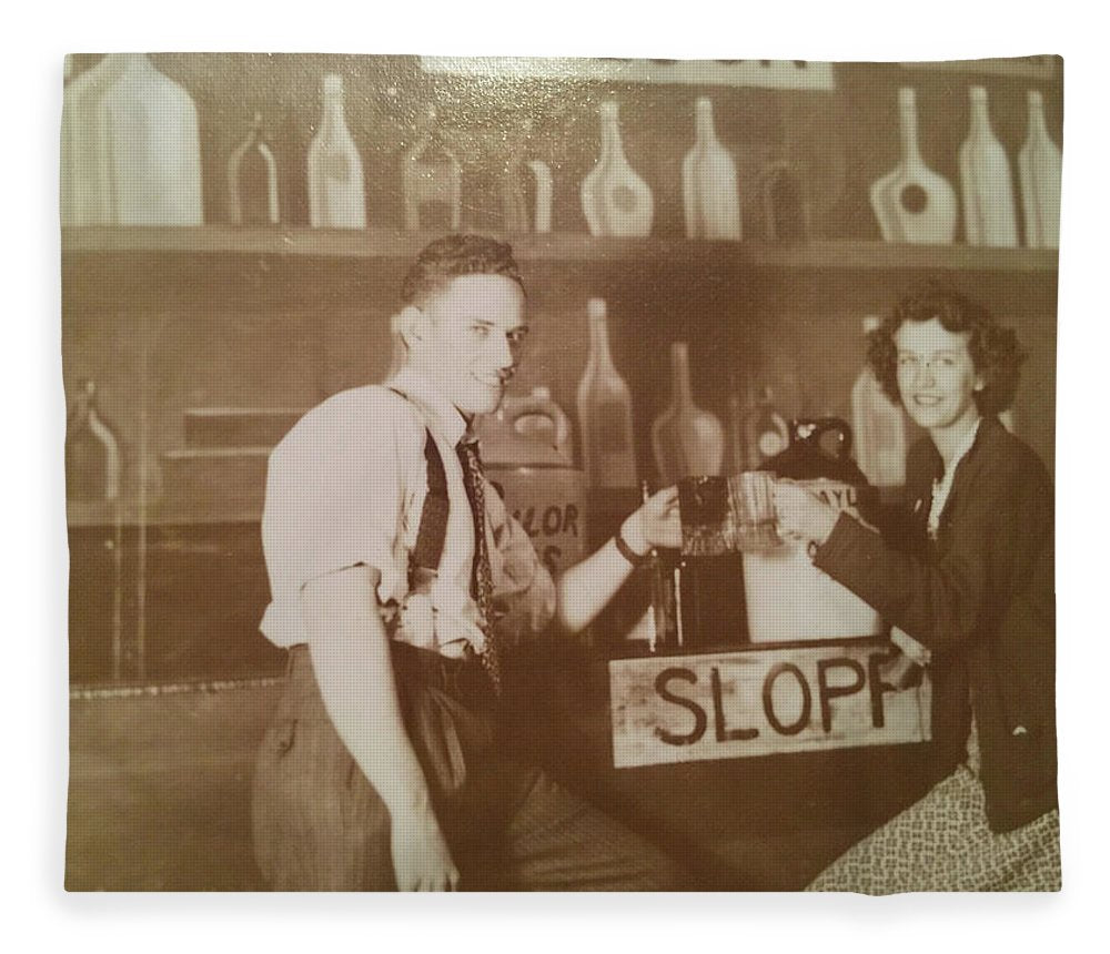 Ray and Shirl At A Bar - Blanket