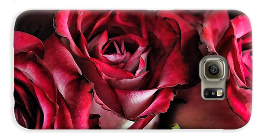 Red and White Rose Bouquet - Phone Case