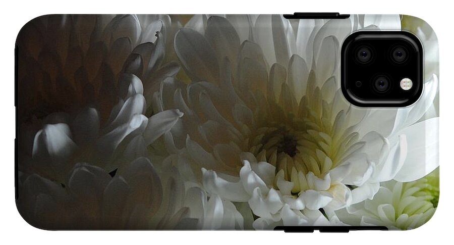 White Chrysanthemum Bouquet - Phone Case