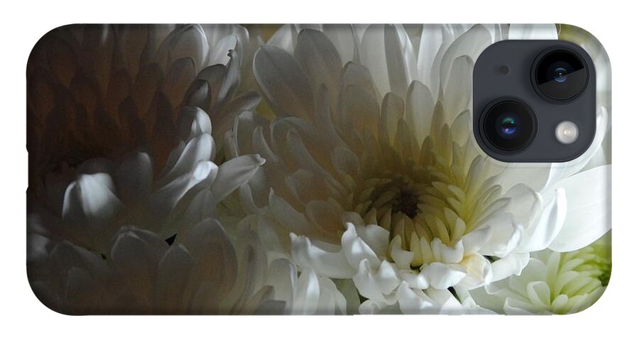 White Chrysanthemum Bouquet - Phone Case