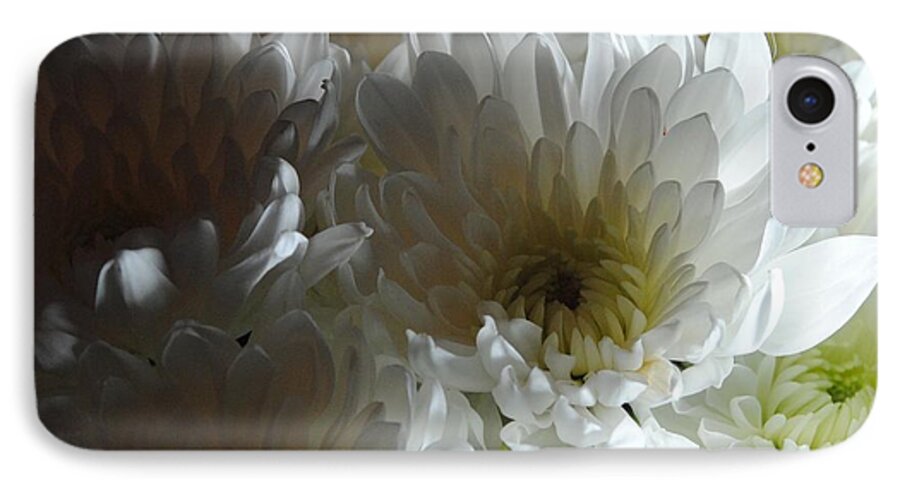 White Chrysanthemum Bouquet - Phone Case