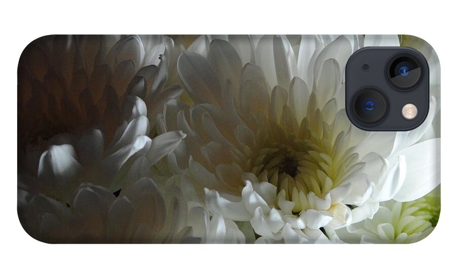 White Chrysanthemum Bouquet - Phone Case