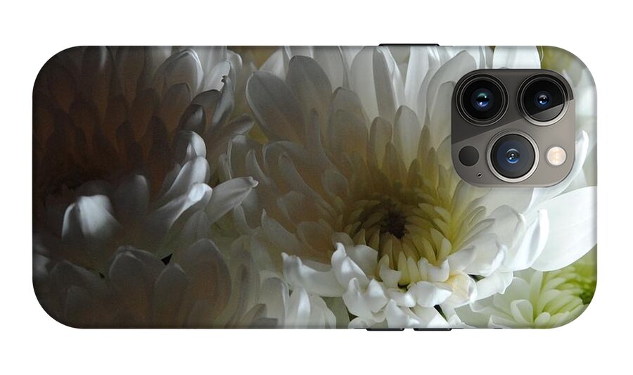 White Chrysanthemum Bouquet - Phone Case
